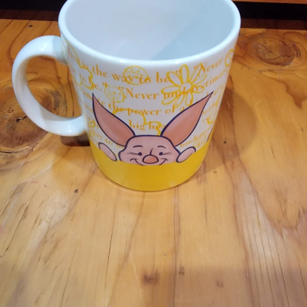 Disney Winnie the Pooh with Pigley on‎ a Coffee/Tea Mug